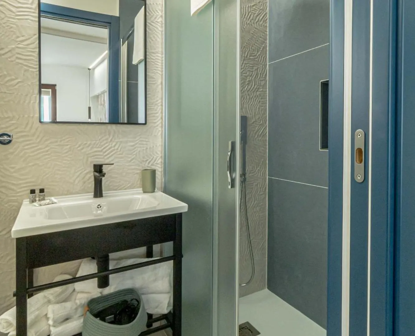 Casa Giuara - Luce Apartment Castelbuono
