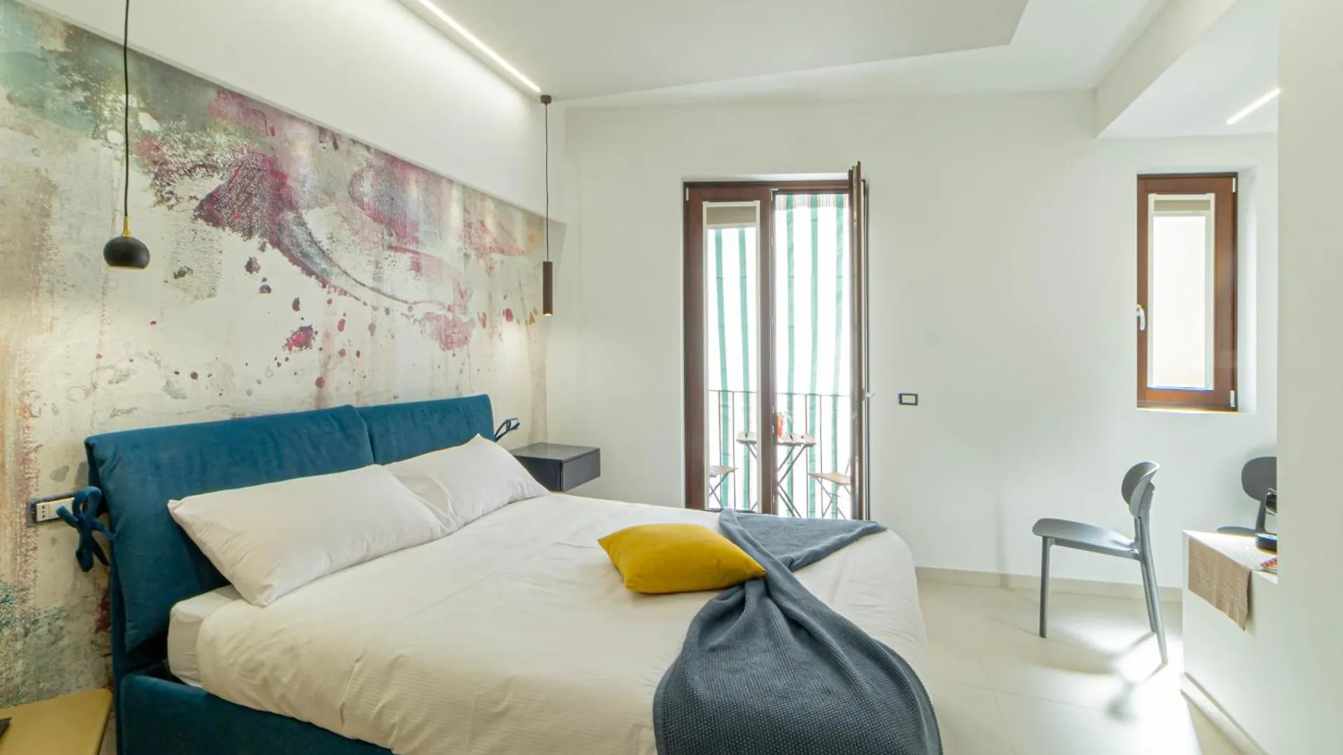 Casa Giuara - Luce Apartment Castelbuono  Italy