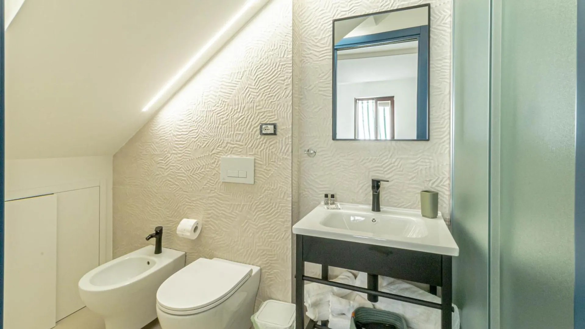 Casa Giuara - Luce Apartment Castelbuono