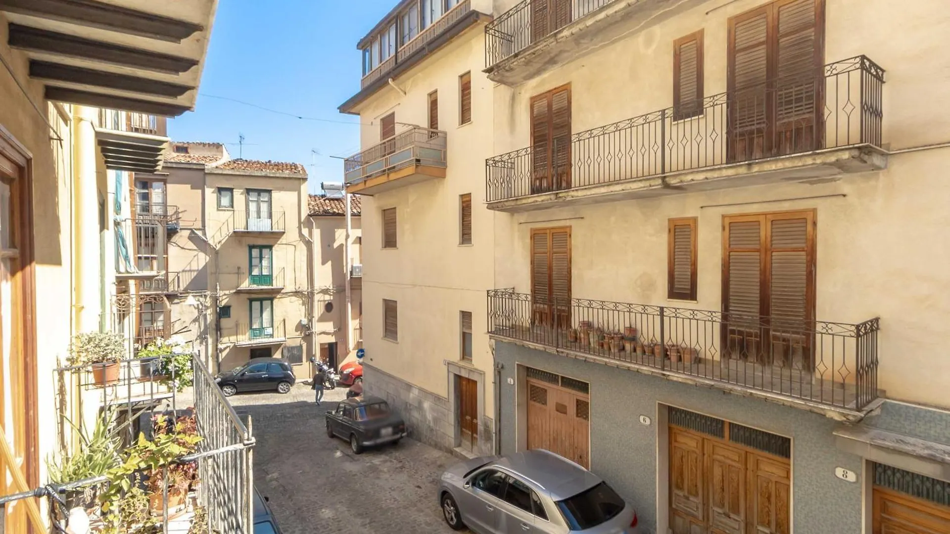 Casa Giuara - Luce Apartment Castelbuono  0*, Castelbuono (Sicily)